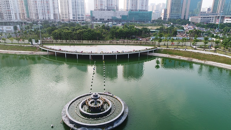 Công viên hồ điều hòa Nhân Chính: Không gian xanh giữa lòng Hà Nội