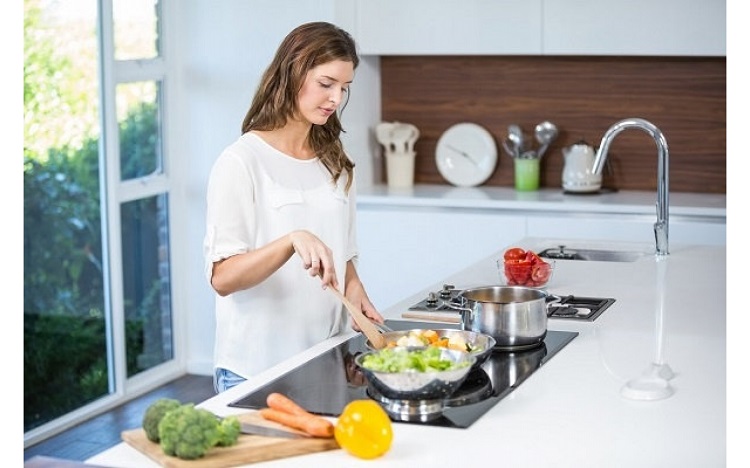 sửa bếp từ tại Hà Đông