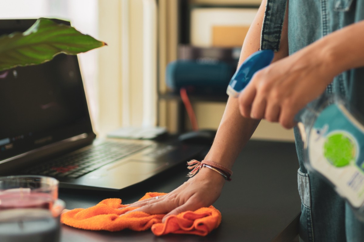 hắt xì hơi theo giờ nữ